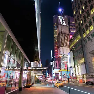 Отель Hilton Garden - Times Square